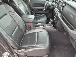 Jeep Wrangler Unlimited 2019 4x4 Sahara Altitude 4 puertas SUV