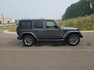 Jeep Wrangler Unlimited 2019 4x4 Sahara Altitude 4 puertas SUV