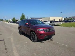 Jeep Grand Cherokee 2020 4x4 Laredo 4 puertas SUV
