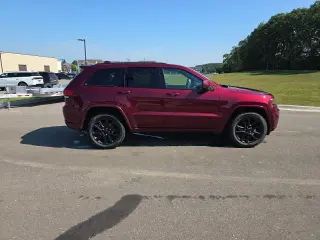 Jeep Grand Cherokee 2020 4x4 Laredo 4 puertas SUV