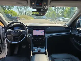 Jeep Grand Cherokee 2023 4x4 Limited 4 puertas SUV