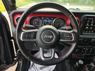 Jeep Gladiator 2022 4x4 Rubicon 4 puertas Cabina Crew 5.0 pies. SB