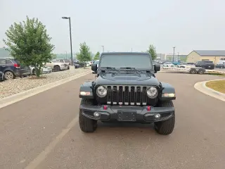 Jeep Gladiator 2022 4x4 Rubicon 4 puertas Cabina Crew 5.0 pies. SB
