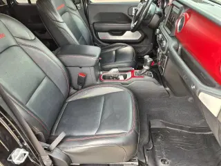 Jeep Gladiator 2022 4x4 Rubicon 4 puertas Cabina Crew 5.0 pies. SB