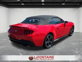 Ford Mustang 2025 EcoBoost 2 puertas Convertible