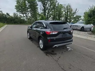 Ford Escape 2022 AWD SE 4 puertas SUV