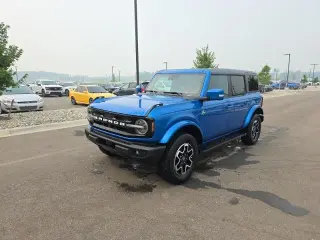 Ford Bronco 2023 4x4 Outer Banks 4 puertas SUV