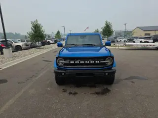 Ford Bronco 2023 4x4 Outer Banks 4 puertas SUV