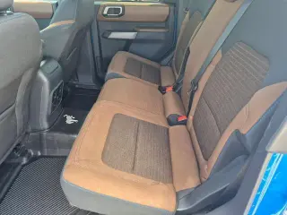 Ford Bronco 2023 4x4 Outer Banks 4 puertas SUV