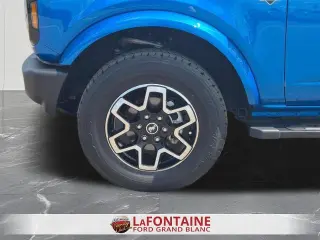 Ford Bronco 2023 4x4 Outer Banks 4 puertas SUV