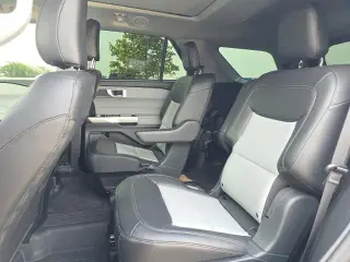Ford Explorer 2023 AWD XLT 4 puertas SUV