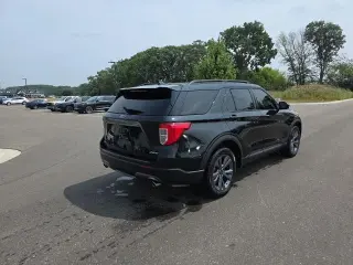 Ford Explorer 2023 AWD XLT 4 puertas SUV