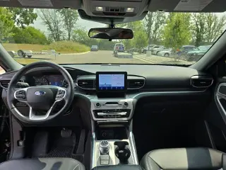 Ford Explorer 2023 AWD XLT 4 puertas SUV
