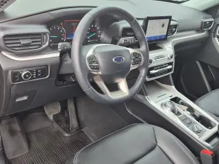Ford Explorer 2024 AWD XLT 4 puertas SUV
