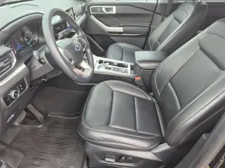 Ford Explorer 2024 AWD XLT 4 puertas SUV