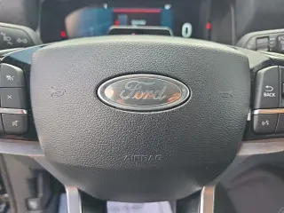 Ford Explorer 2025 AWD Platinum 4 puertas SUV