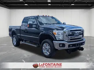 Ford F-350 Super Duty 2016 4x4 Lariat 4 puertas SuperCab 6.8 pies. SB SRW Pickup