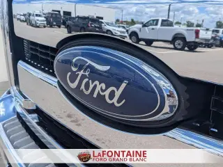 Ford F-350 Super Duty 2016 4x4 Lariat 4 puertas SuperCab 6.8 pies. SB SRW Pickup