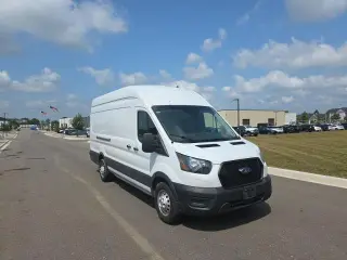 Furgoneta de Carga Ford Transit 2024 AWD 250 3 puertas LWB Techo Alto Extendido