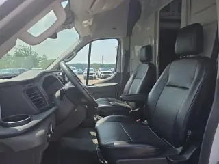 Furgoneta de Carga Ford Transit 2024 AWD 250 3 puertas LWB Techo Alto Extendido
