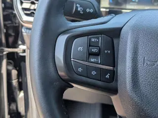 Ford Ranger 2025 4x4 XLT 4 puertas SuperCrew con caja de 5.0 pies