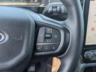 Ford Ranger 2025 4x4 XLT 4 puertas SuperCrew con caja de 5.0 pies