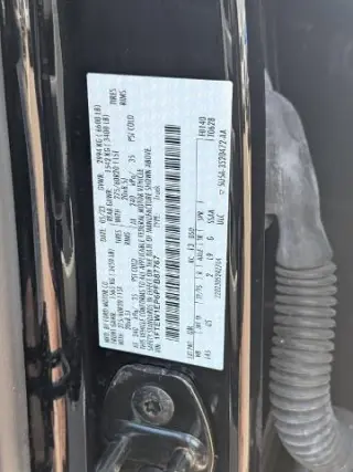 Ford F-150 2023 4x4 XLT 4 puertas SuperCrew 5.5 pies. SB