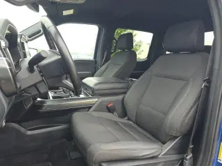 Ford F-150 2022 4x4 XLT 4 puertas SuperCrew 5.5 pies. SB