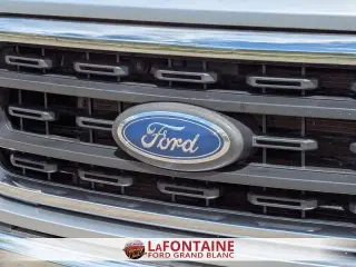 Ford F-150 2022 4x4 XL 4 puertas SuperCrew 6.5 pies SB