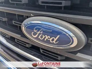 Ford F-150 2023 4x4 XLT 4 puertas SuperCrew 5.5 pies SB