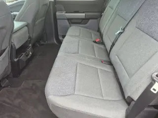 Ford F-150 2025 4x4 XLT 4 puertas SuperCrew 5.5 pies. SB