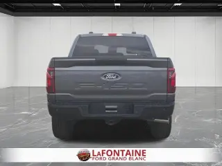 Ford F-150 2025 4x4 XLT 4 puertas SuperCrew 5.5 pies. SB