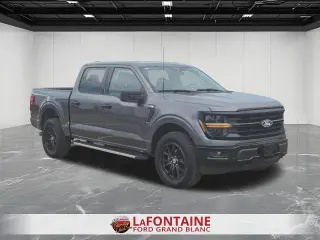Ford F-150 2025 4x4 XLT 4 puertas SuperCrew 5.5 pies. SB