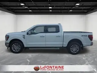 Ford F-150 2024 4x4 Lariat 4 puertas SuperCrew 6.5 pies. SB