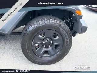Jeep Wrangler 2020 4x4 Sport 2 puertas SUV