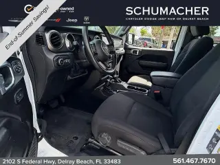 Jeep Wrangler Unlimited 2022 4x4 Sport 4 puertas SUV