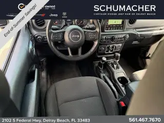 Jeep Wrangler Unlimited 2022 4x4 Sport 4 puertas SUV