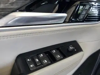 Jeep Wagoneer 2022 4x2 Serie III 4 puertas SUV