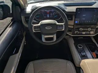 Ford Expedition 2023 4x4 Limited 4 puertas SUV