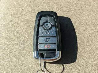 Ford Expedition 2023 4x4 Limited 4 puertas SUV