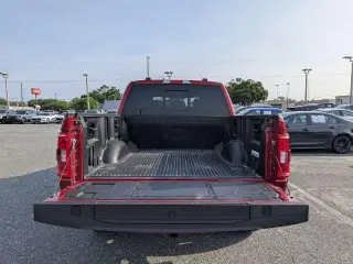 Ford F-150 2021 4x4 XLT 4 puertas SuperCrew 5.5 pies. SB