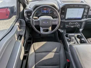 Ford F-150 2021 4x4 XLT 4 puertas SuperCrew 5.5 pies. SB