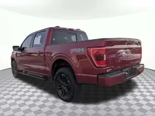 Ford F-150 2021 4x4 XLT 4 puertas SuperCrew 5.5 pies. SB