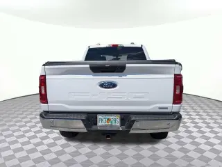 Ford F-150 2022 4x4 XLT 4 puertas SuperCrew 6.5 pies. SB