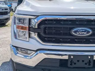 Ford F-150 2022 4x4 XLT 4 puertas SuperCrew 6.5 pies. SB