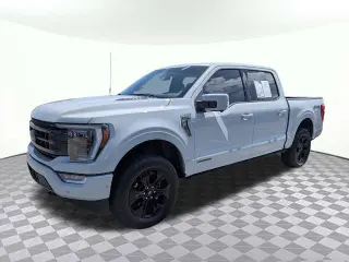 Ford F-150 2023 4x4 Platinum 4 puertas SuperCrew 6.5 pies. SB