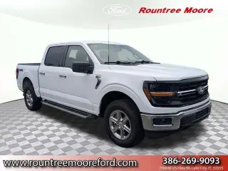 Ford F-150 2025 4x4 XLT 4 puertas SuperCrew 5.5 pies. SB