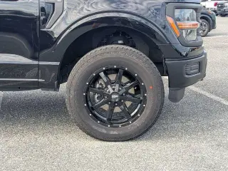 Ford F-150 2024 4x4 XL Cabina Regular 2 puertas 6.5 pies. SB