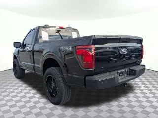 Ford F-150 2024 4x4 XL Cabina Regular 2 puertas 6.5 pies. SB