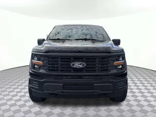 Ford F-150 2024 4x4 XL Cabina Regular 2 puertas 6.5 pies. SB